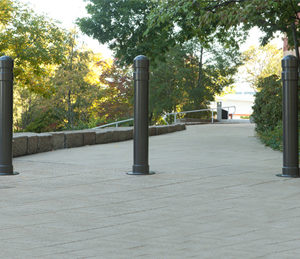 Rockland Bollard